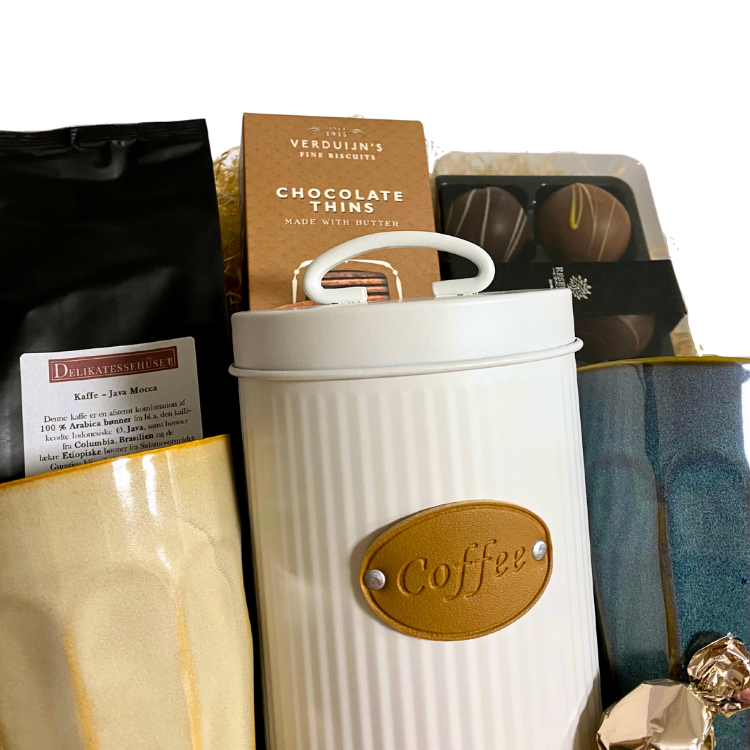 Gavekurv - En lille kurv med kaffe & trøffelkugler