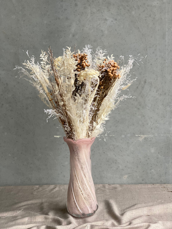 Tulip vase med bølge kant
