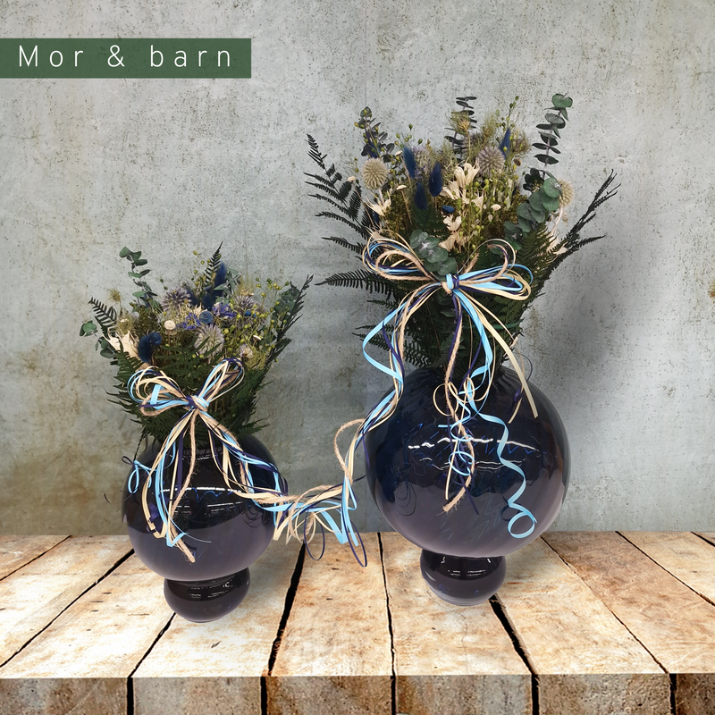 Mor og Barn buket med langtidsholdbare blomster. 