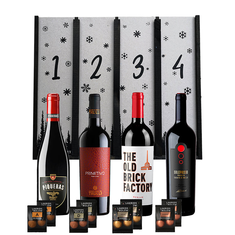 Årets adventskalender med fire fantastiske julevine, der med garanti vil sprede glæde og hygge i hjemmet. Du får to spanske og to italienske vine, der byder på både power og elegance.